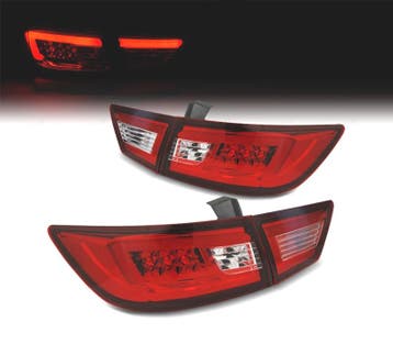 FEUX ARRIÈRE POUR RENAULT CLIO 4 13-16 LIGHT BAR ROUGE CHROM, Verzenden