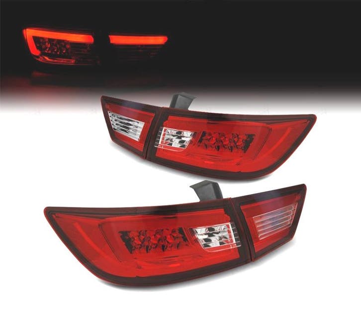FEUX ARRIÈRE POUR RENAULT CLIO 4 13-16 LIGHT BAR ROUGE CHROM, Autos : Pièces & Accessoires, Éclairage, Envoi