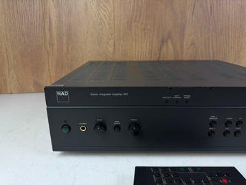 NAD - 317 Solid state versterker