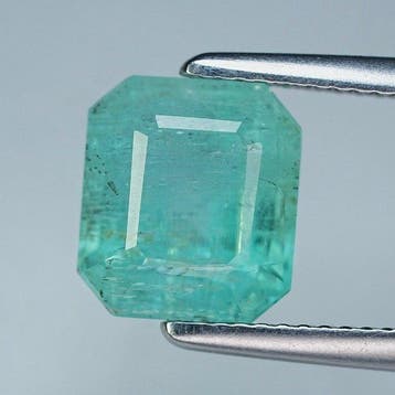 Sans prix de réserve Émeraude - 4.22 ct - International