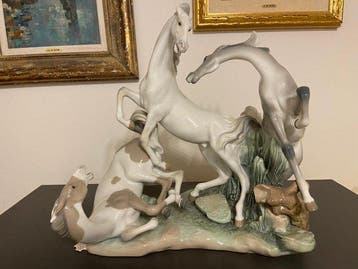Lladró - Beeldje - Grande Scultura – Gruppo di Cavalli –