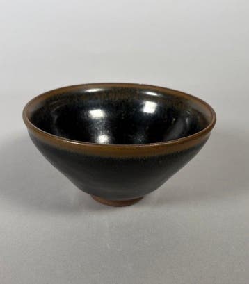 Replica van een Oud-Chinees Steengoed Beker uit de