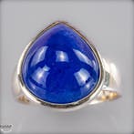 Exclusieve ring met natuurlijke tansaniet – edel gezet in, Collections