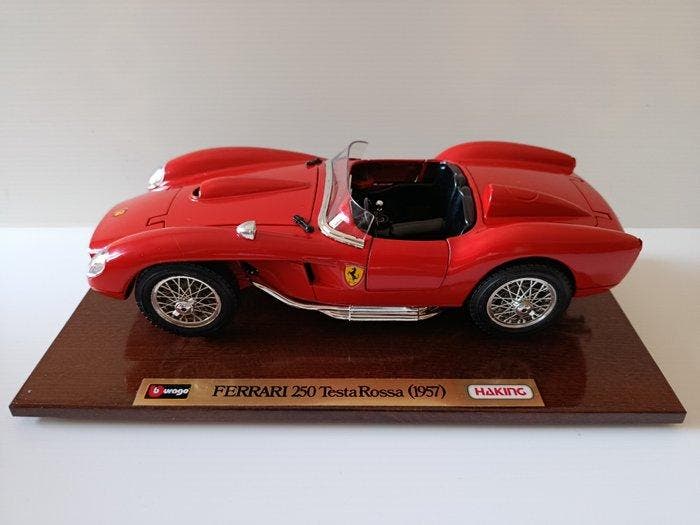 Bburago 1:18 - Modelauto (3), Hobby & Loisirs créatifs, Voitures miniatures | 1:5 à 1:12