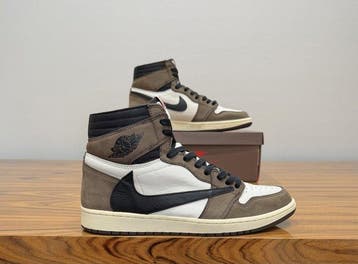 Air Jordan - Jordan 1 Retro High OG SP Travis Scott Mocha -