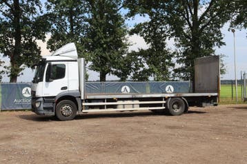 Veiling: Platte laadbak (vrachtwagen) Mercedes-Benz Actros 2