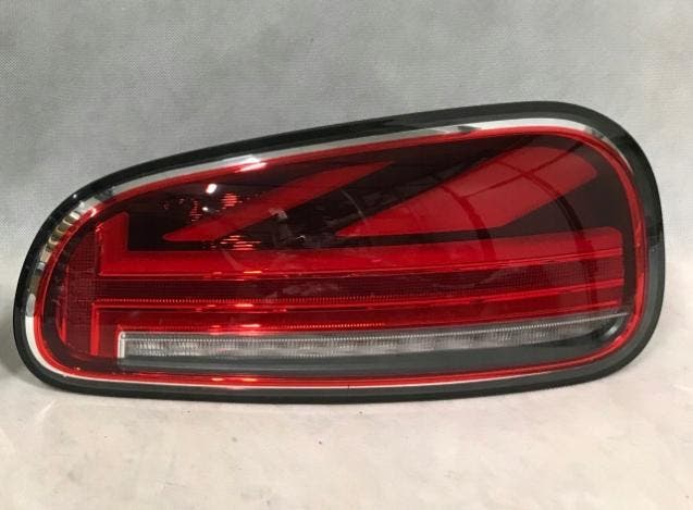 Mini Cooper Clubman F54 LIFT 2019 - Rechte LED Achterlicht, Autos : Pièces & Accessoires, Éclairage, Envoi