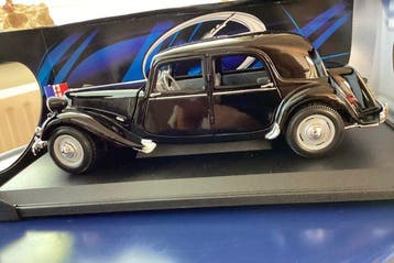 Maisto 1:18 - Berline miniature - Citroen 15CV 6 Cyl (1952), Nieuw