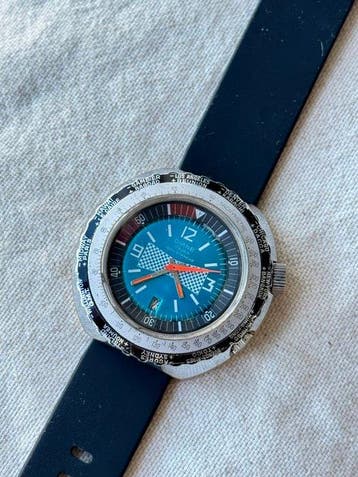 Diane World Timer - Zonder minimumprijs - Heren - 1970-1979, Nieuw