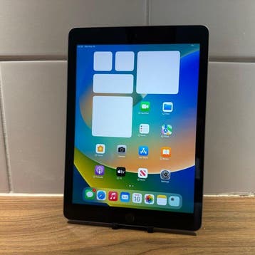 Apple iPad (5th Generation) 128GB Wifi - Mobiele telefoon