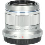 Olympus M.Zuiko Digital ED 45mm f/1.8 - Zilver CM6768, Ophalen of Verzenden, Gebruikt, Overige typen