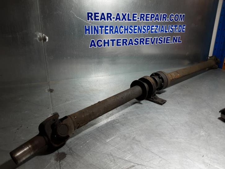 Aandrijfas / cardanas Opel Commodore C 2.5E automaat., Autos : Pièces & Accessoires, Moteurs & Accessoires, Envoi