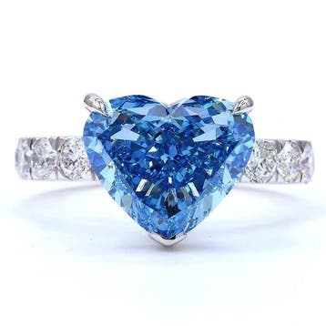 Ring - 18 karaat Witgoud - 6.00ct. tw. Blauw Diamant (Fancy
