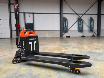 Noblelift ATOM Elektrische Transpallet 1.5T Lithium - Nieuw, Ophalen of Verzenden, 1000 tot 2000 kg, Noblelift, Palletwagen
