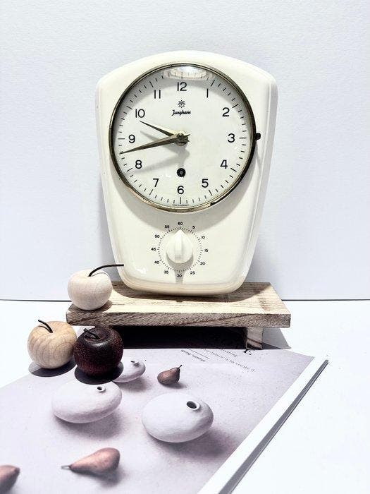 Horloge murale - Junghans - Moderne du milieu de siècle, Antiquités & Art, Art | Objets design