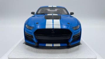 Autoart 1:18 - Modelauto - Ford Mustang Shelby GT500 -, Nieuw