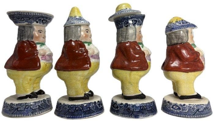 Beeldje - A Rare Set of Four English Toby Figural Cruet, Antiquités & Art, Antiquités | Verre & Cristal