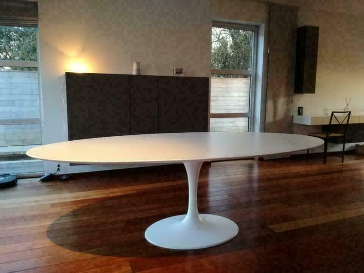 Ovale en Ronde Saarinen Tulip tafels in alle afmetingen, Maison & Meubles, Tables | Tables à manger, Enlèvement ou Envoi