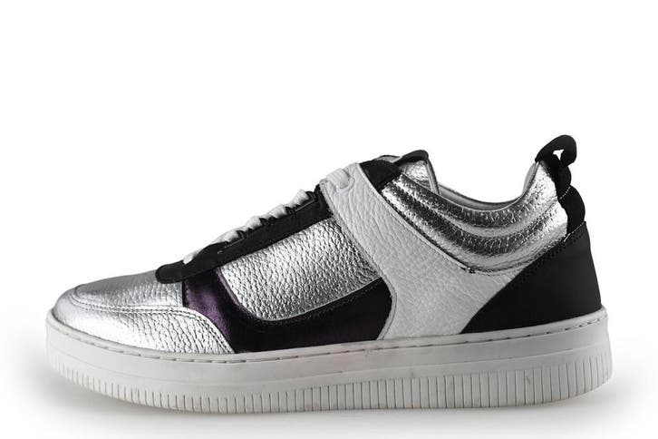 Maruti Sneakers in maat 41 Zilver, Kleding | Dames, Schoenen, Overige kleuren, Zo goed als nieuw, Sneakers, Verzenden
