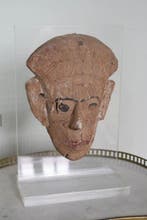 Oud-Egyptisch Hout Sarcofaagmasker. Spaanse, Collections, Minéraux & Fossiles