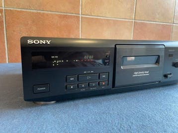 Sony - TC-KE200 feat. Dolby HX Pro Audiocassette deck, Nieuw