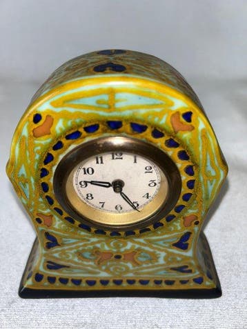 Zenith Gouda - Vase - Numéro de modèle 97 décor Fantaisie -, Antiek en Kunst