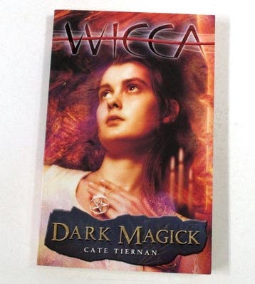 Wicca Dark Magick - Tiernan, Verzenden, Nieuw
