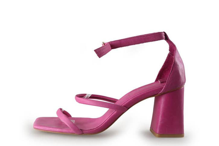Bibi Lou Sandalen in maat 37 Roze, Kleding | Dames, Schoenen, Roze, Zo goed als nieuw, Sandalen of Muiltjes, Verzenden