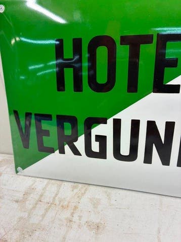 Hotelvergunning – Groot Emaille Horeca Vergunningbord –