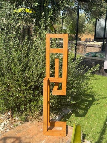 Ana Lucia B.M - Sculpture Corten - XL
