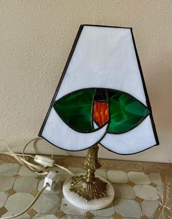 Lampe de table - Art déco - Marbre, Laiton, vitrail, Antiquités & Art, Curiosités & Brocante