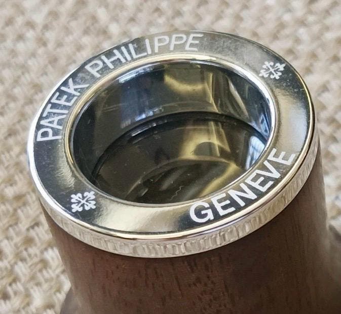 Loupe - Loupe - Eyeglass - 2026 - Zwitserland - Patek, Antiek en Kunst, Antiek | Wandborden en Tegels