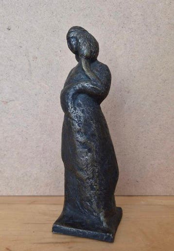 Mari Andriesse - Beeld, Vrouwfiguur - 22.5 cm - parastone