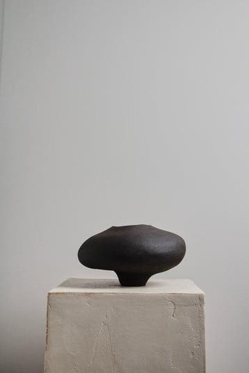 Valentina Cojocaru - Sculpture, Ebony - 14 cm - Grès