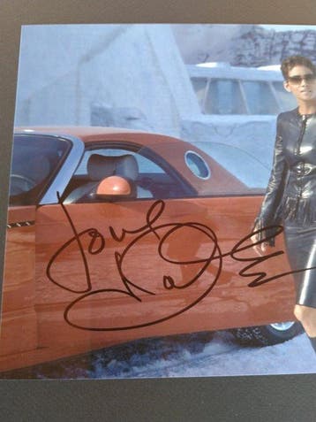 James Bond 007: Die Another Day - Halle Berry Jinx -, Nieuw