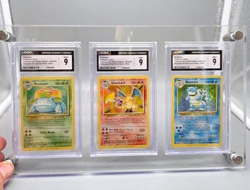 Pokémon - 3 Graded card - Venusaur, Blastoise, Charizard, Hobby en Vrije tijd, Verzamelkaartspellen | Pokémon, Nieuw