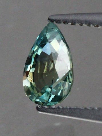 Sans prix de réserve - 1 pcs Multicolore Saphir - 1.03 ct -, Bijoux, Sacs & Beauté