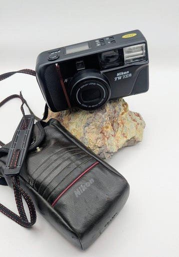 Nikon TW Zoom Analoge camera, Nieuw