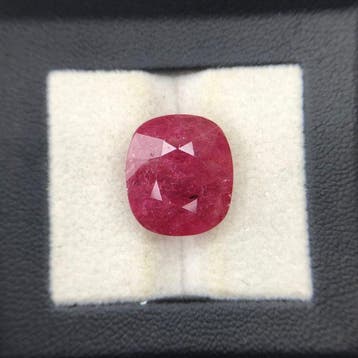 Sans prix de réserve - 1 pcs Rouge Rubis - 14.82 ct - Lotus, Bijoux, Sacs & Beauté