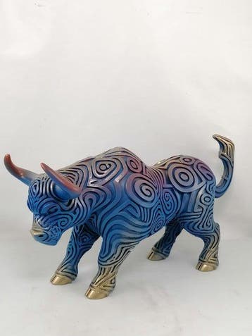 Vanessa Bonino - Cangiant Bull