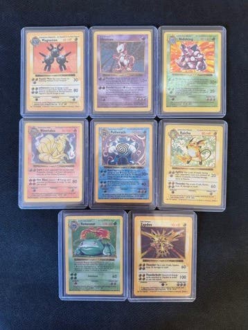 Pokémon - 103 Complete set - WOTC - Base set, Hobby en Vrije tijd, Verzamelkaartspellen | Pokémon, Nieuw