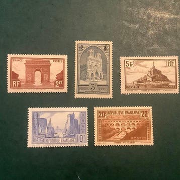 France 1929/1931 - Monuments et sites - MNH - Yvert 258/262