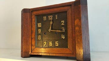 Amsterdamse School klok - Art Deco rood eiken- messing-