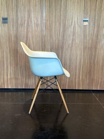 Vitra - Charles & Ray Eames - Chaise - DAW - Acier,