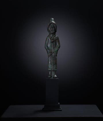 Etruskisch bronzen beeldje van een haruspex - 11 cm, Verzamelen