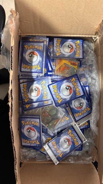 Pokémon - 2500 Mixed collection - Various sets, Nieuw
