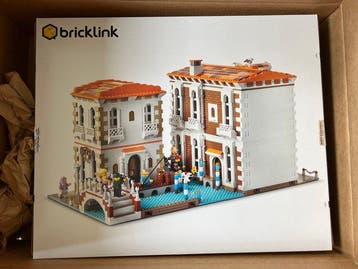 Lego Set - 910023 - BrickLink Designer Program - Venetian