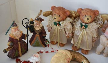P. Hillman - Enesco corporation - Lic. Hamilton gifts -