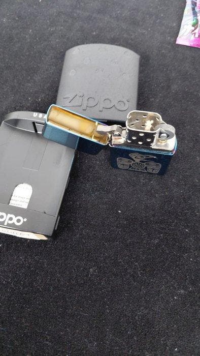 Zippo - Zonder minimumprijs - Aansteker - Staal (roestvrij), Collections, Articles de fumeurs, Briquets & Boîtes d'allumettes