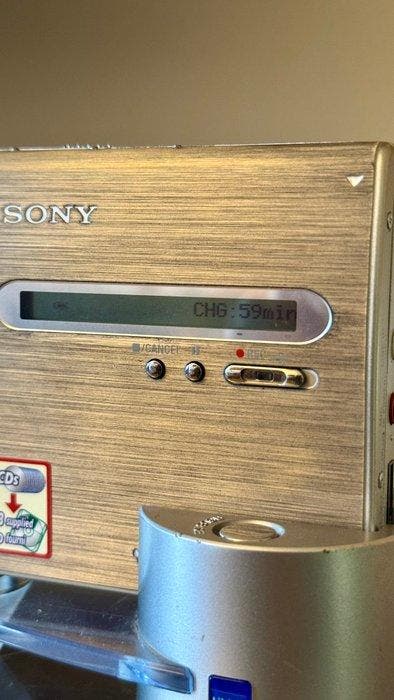 Sony - MZ-NH1 Draagbare minidisc speler-recorder, TV, Hi-fi & Vidéo, Radios